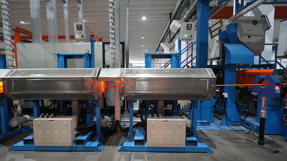 खरीदें 400 किग्रा/घंटा सिलिकॉन वायर एक्सट्रूज़न लाइन 30kW एसी ड्राइव के साथ φ9-φ28mm केबल उत्पादन के लिए online manufacture
