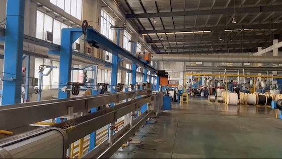 comprar Extrusora Tandem 240kg/h para Extrusão de Fios Fotovoltaicos, Máquina de Extrusão de Cabos em Uma Etapa online manufacture