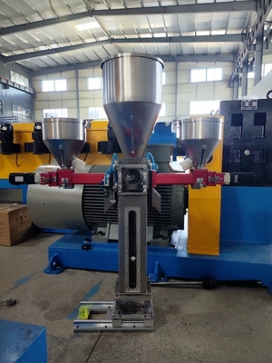 Buy W6Mo5Cr4V2 Screw Material Color Masterbatch Machine 60kg/H online manufacture