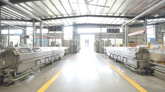 Máquina de extrusión de alambre de alta velocidad de 1500 m/min para alambre de automóviles de φ1,2 mm-φ5 mm con materiales de PVC y TPE
